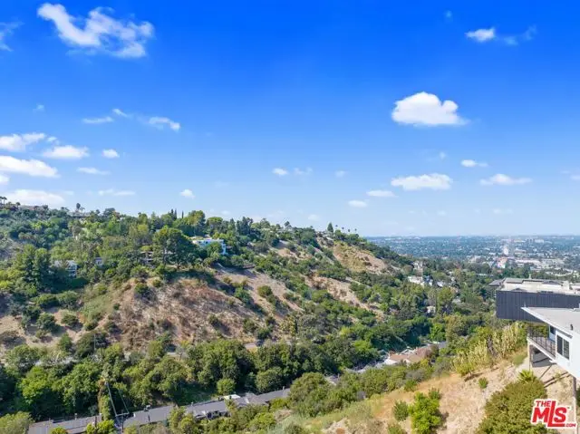 3664 Oakfield Drive, Sherman Oaks, CA 91423 - #2