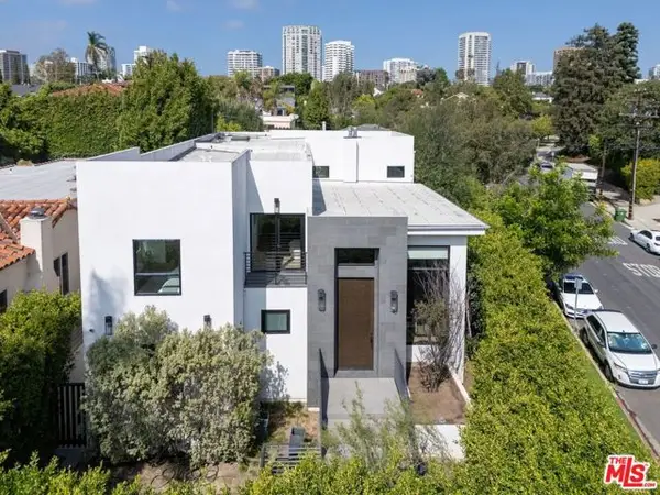 10501 Eastborne Avenue, Los Angeles, CA 90024