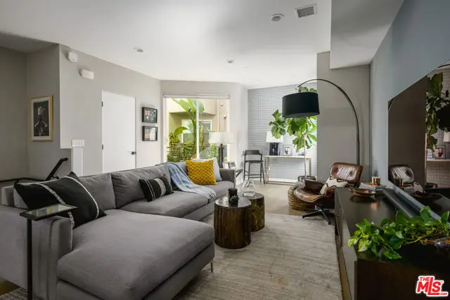 1244 Gordon Street, Los Angeles, CA 90038 - Image #3