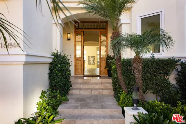 16844 Calle De Sarah, Pacific Palisades, CA 90272 - Image #3