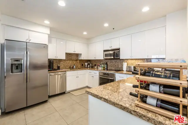 10445 Wilshire Boulevard #1806, Los Angeles, CA 90024 - Image #3