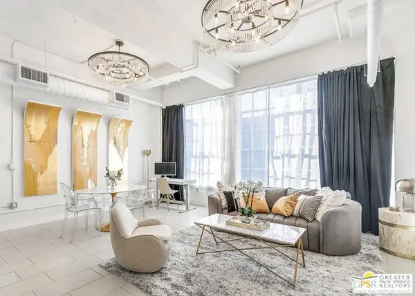 939 S Broadway #309, Los Angeles, CA 90015