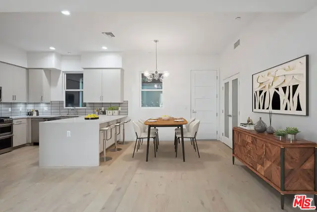 1746 Garfield Place #102, Los Angeles, CA 90028 - Image #1