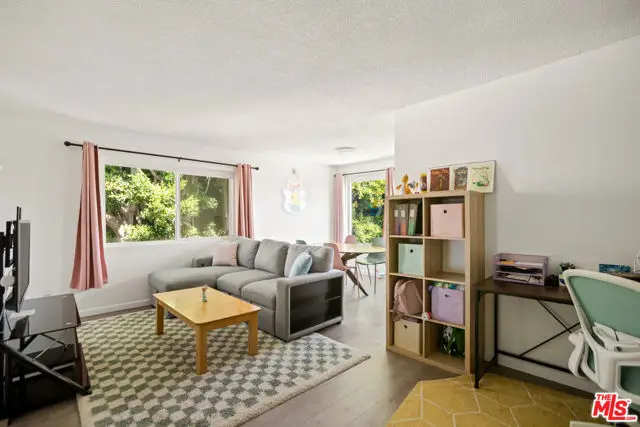 964 Larrabee Street #202, West Hollywood, CA 90069 - Image #1