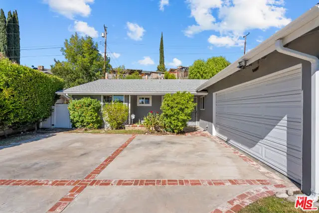 19845 Steinway Street, Santa Clarita, CA 91351 - #2