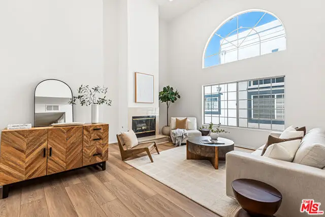 3949 Bentley Avenue #8, Culver City, CA 90232 - #1