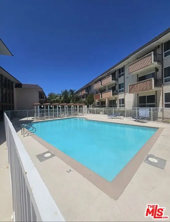 5585 E Pacific Coast Highway #260, Long Beach, CA 90804 - Image #3