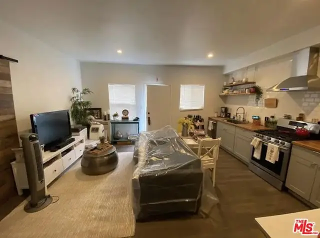 216 Columbia Place, Los Angeles, CA 90026 - #3