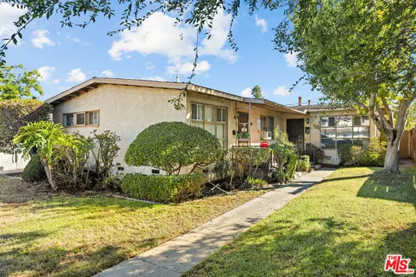 8330 Barnsley Avenue, Los Angeles, CA 90045