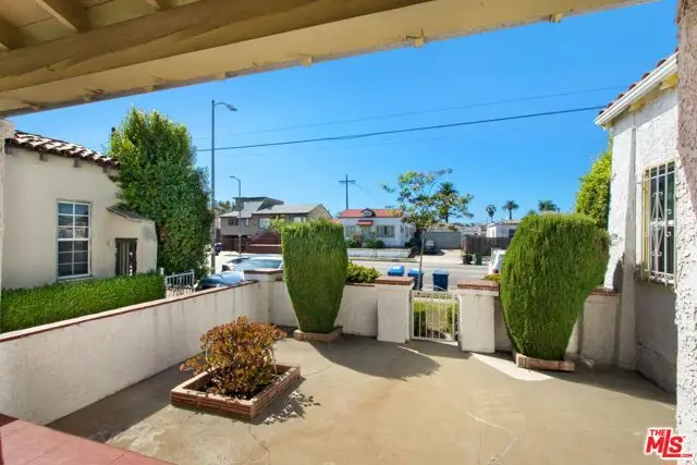 8106 S Normandie Avenue, Los Angeles, CA 90044 - Image #2