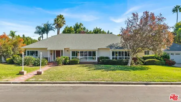 6900 Chisholm Avenue, Los Angeles, CA 91406