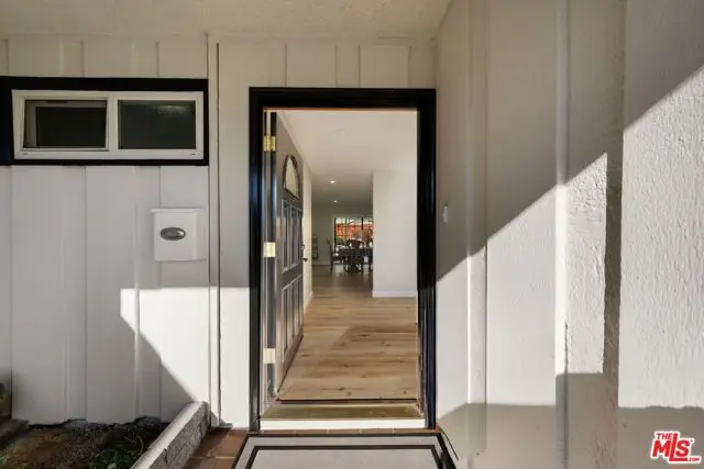 9446 Mclennan Avenue, North Hills, CA 91343 - Image #2