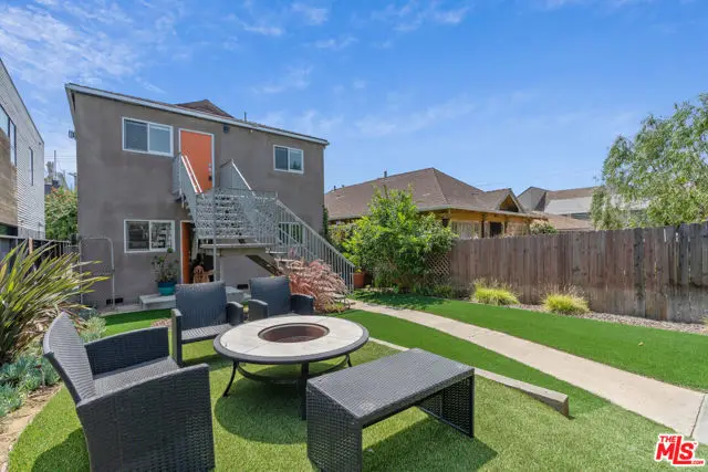 106 Paloma Avenue, Venice, CA 90291 - Image #2