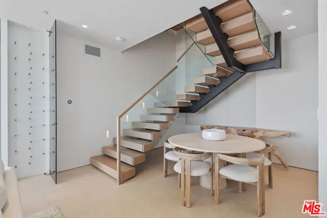 18954 Pacific Coast Highway, Malibu, CA 90265 - Image #2