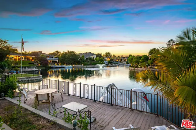 10061 Valley Spring Lane, North Hollywood, CA 91602 - Image #2