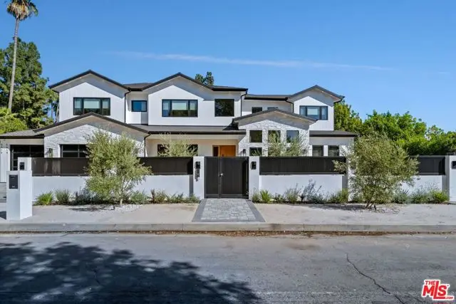 5414 Genesta Avenue, Encino, CA 91316 - Image #2