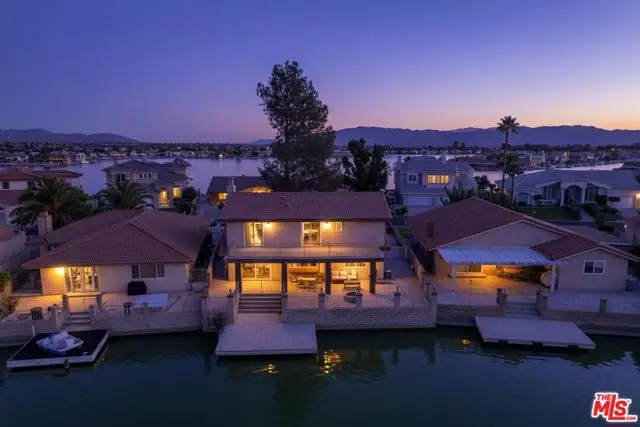 18032 Mariner Drive, Victorville, CA 92395 - Image #1