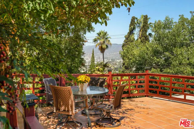1441 Columbia Drive, Glendale, CA 91205 - #2