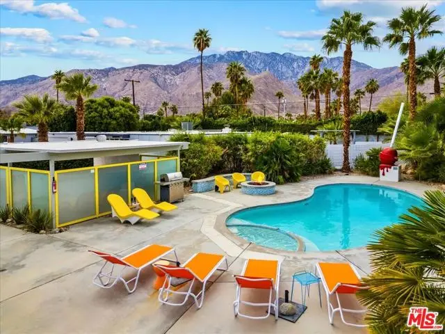 888 E Janet Circle, Palm Springs, CA 92262 - Image #2