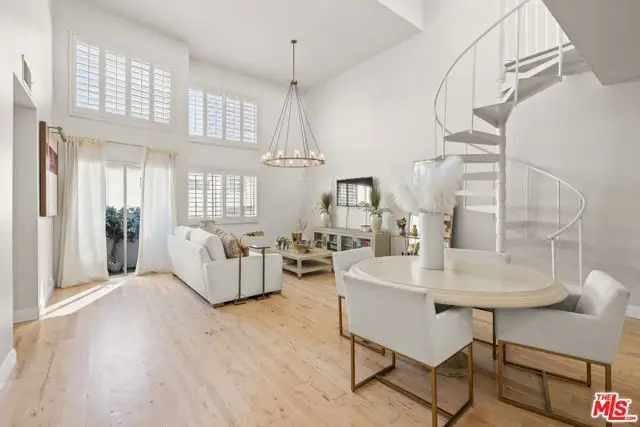 11822 Goshen Avenue #301, Los Angeles, CA 90049 - Image #1