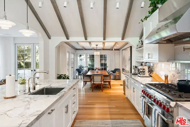 705 Palisades Beach Road, Santa Monica, CA 90402 - Image #2