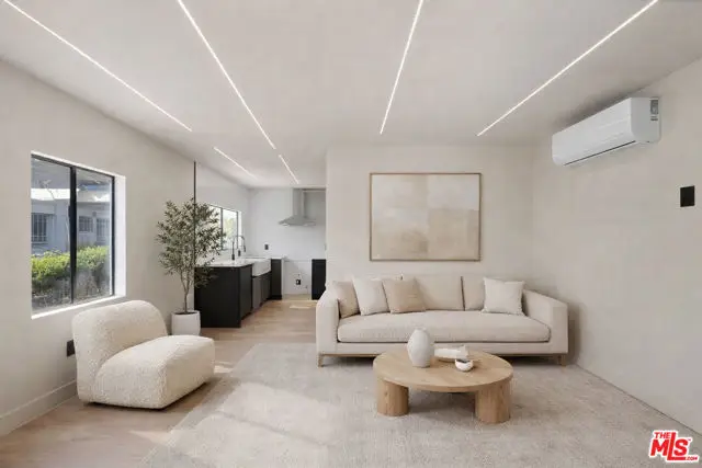 921 N Benton Way, Los Angeles, CA 90026 - #1