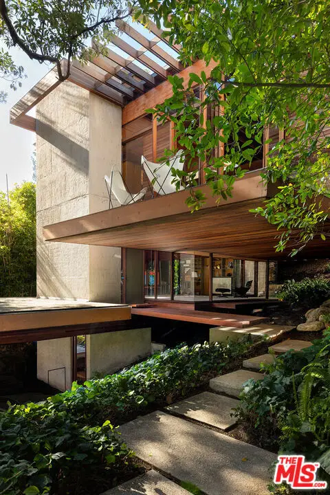 715 Brooktree Road, Los Angeles, CA 90272 - Image #2