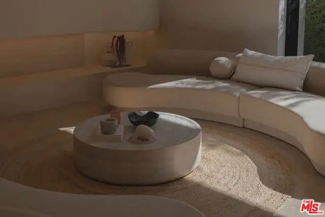 17177 Adlon Road, Encino, CA 91436 - Image #3