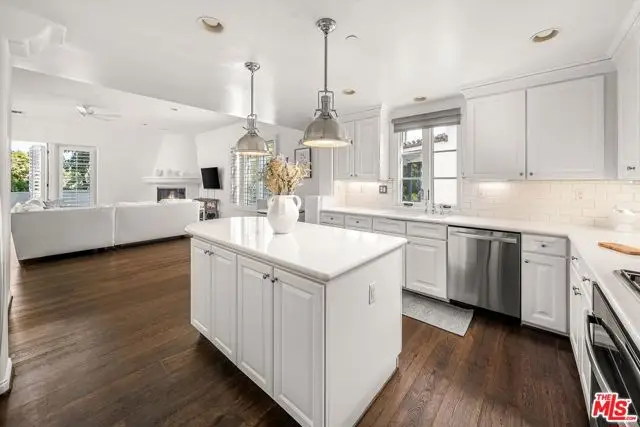 218 Santa Barbara Street #D, Santa Barbara, CA 93101 - Image #1