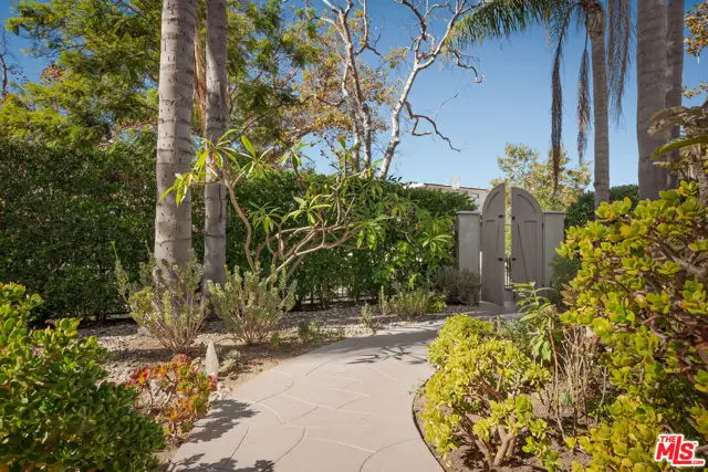 600 S Orange Drive, Los Angeles, CA 90036 - Image #1