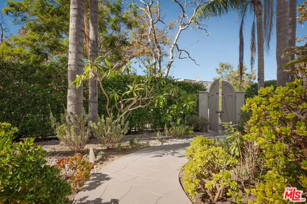 600 S Orange Drive, Los Angeles, CA 90036