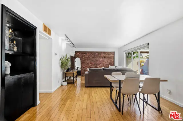 970 Palm Avenue #101, West Hollywood, CA 90069 - Image #1