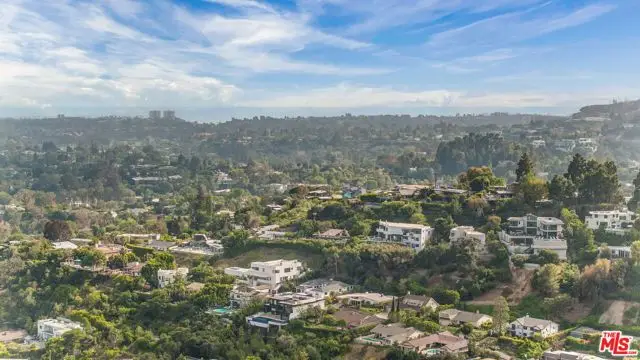 1000 N Bundy Drive, Los Angeles, CA 90049 - Image #3