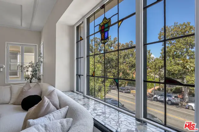 437 S Doheny Drive, Beverly Hills, CA 90211 - Image #2