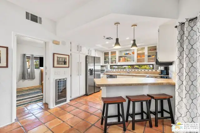 255 S Avenida Caballeros #306, Palm Springs, CA 92262 - #1