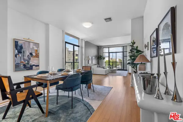 3223 W 6th Street #206, Los Angeles, CA 90020