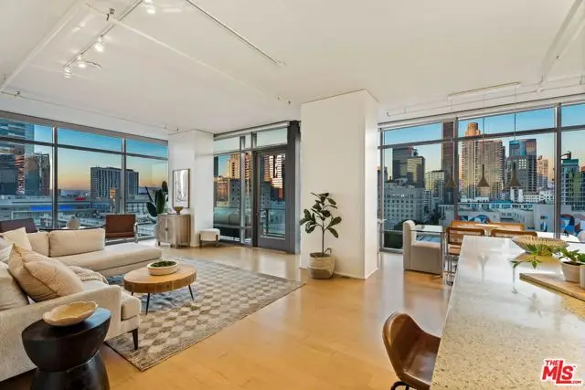 1100 S Hope Street #1116, Los Angeles, CA 90015 - Image #2