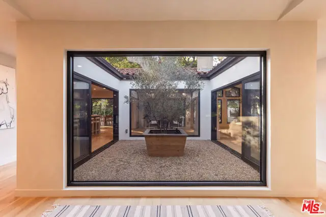 2419 Westridge Road, Los Angeles, CA 90049 - Image #2