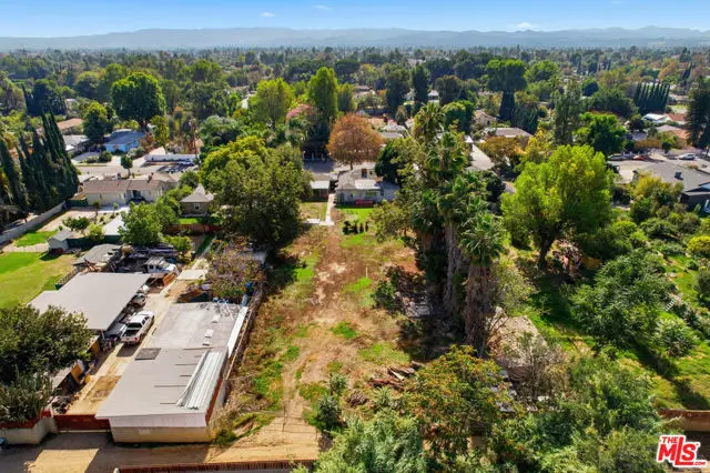 19211 Strathern Street, Reseda, CA 91335 - Image #3