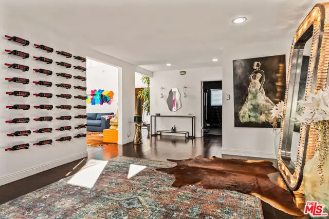 5154 Don Pio Drive, Woodland Hills, CA 91364 - Image #3