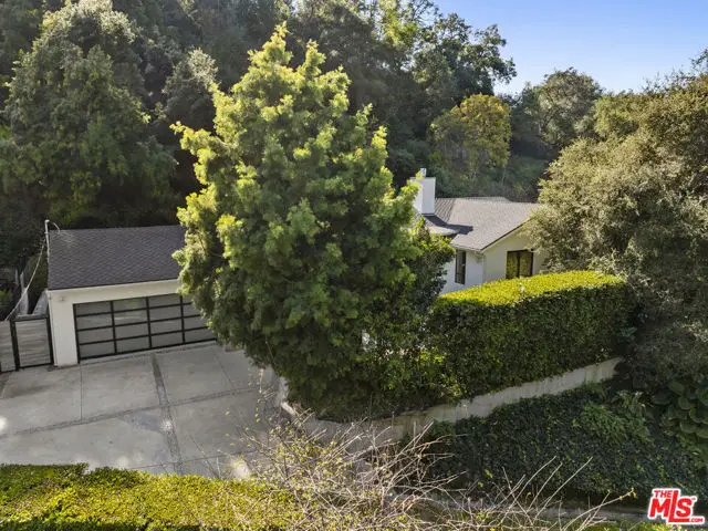 9782 Oak Pass Road, Beverly Hills, CA 90210 - Image #1