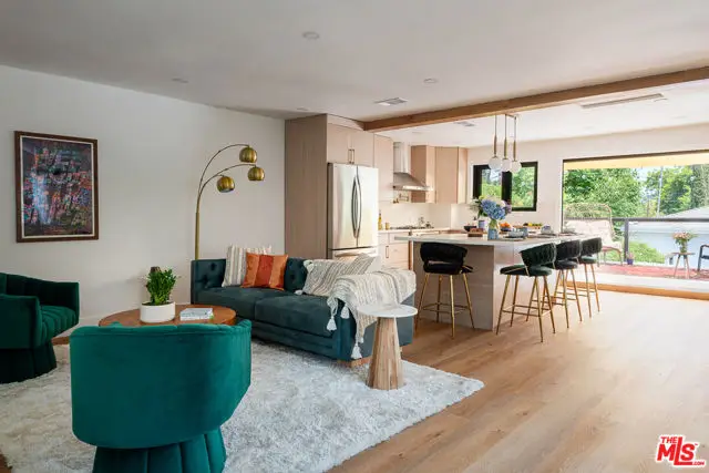 1506 N Benton Way, Los Angeles, CA 90026 - Image #2