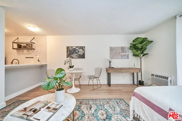 320 S Ardmore Avenue #120, Los Angeles, CA 90020 - Image #2