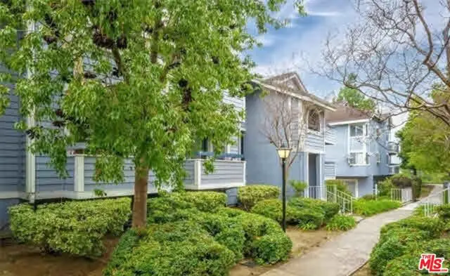 26926 Flo Lane #422, Santa Clarita, CA 91351 - Image #2