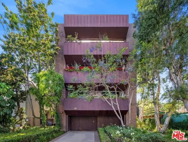 455 N Oakhurst Drive #3, Beverly Hills, CA 90210