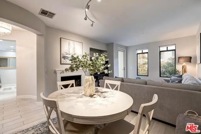 5625 Crescent Parkway #208, Los Angeles, CA 90094 - Image #3