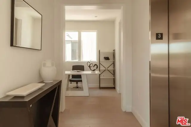 10725 Ashton Avenue #301, Los Angeles, CA 90024 - Image #3