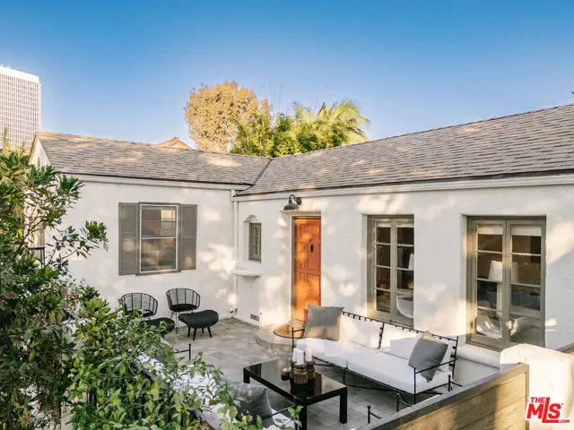 910 Masselin Avenue, Los Angeles, CA 90036 - Image #2