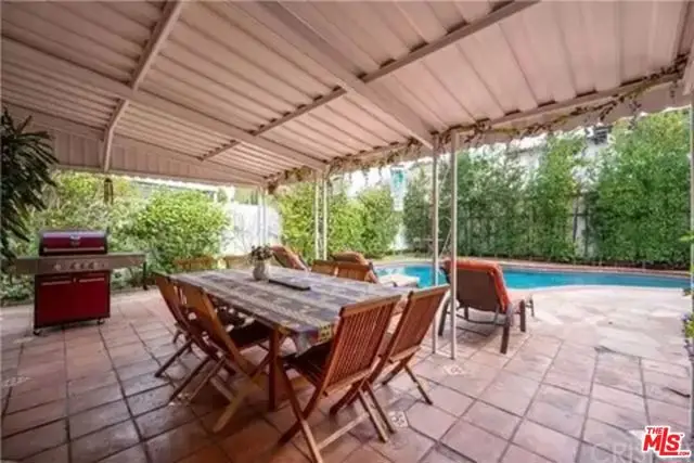 6020 Wilkinson Avenue, North Hollywood, CA 91606 - Image #2