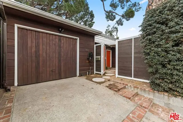 150 N Ontario Street, Burbank, CA 91505 - Image #2